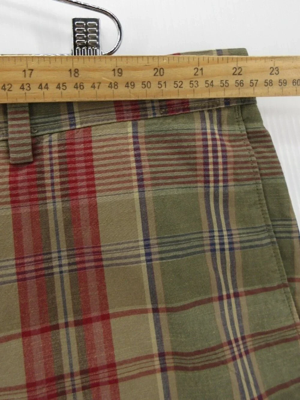 Banana Republic Shorts 44 Madras Plaid Chino Heritage Y2K Colorful NEW